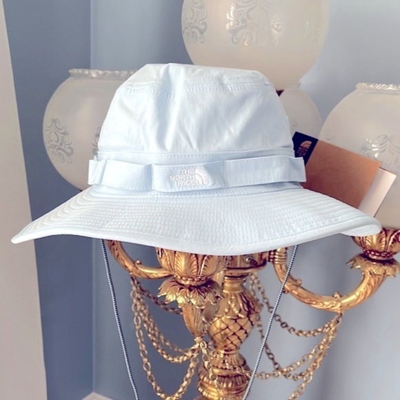 Brand New The North Face Class V Brimmer Bucket Hat Beta Blue UPF 40+ Protection - Picture 15 of 15